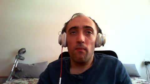 bentish online show from June 27, 2026, 7:35 am