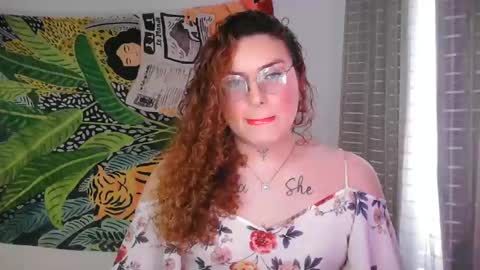 Snapshot of bettytaylor23 chatting on November 24, 2025, 7:35 pm bettytaylor23 online show from November 24, 2025, 7:35 pm