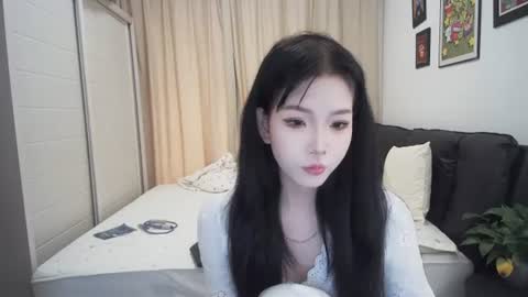 bhwuyulian online show from July 4, 2026, 3:56 am
