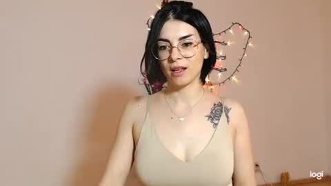 innasugarwild online show from April 29, 2026, 5:22 am
