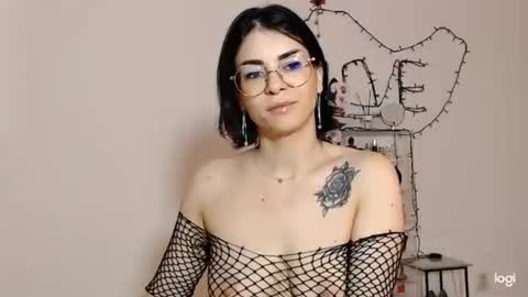 innasugarwild online show from June 10, 2026, 4:17 pm
