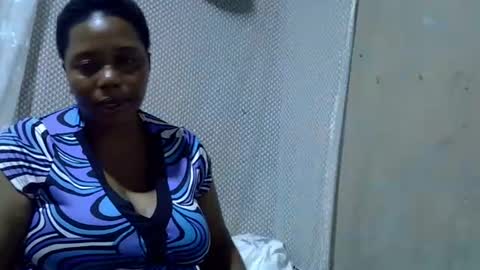 bigclit_wethairypus online show from June 25, 2026, 5:17 pm
