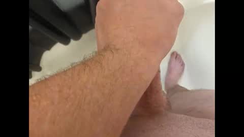 bigdick425283 online show from June 6, 2026, 11:09 pm