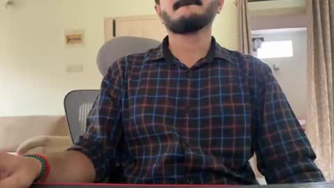 bighandsomesatisfy online show from July 28, 2026, 12:23 pm