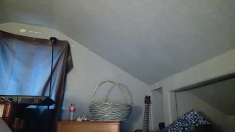Snapshot of bigkitties69 chatting on February 8, 2026, 6:44 pm Bigkitties online show from February 8, 2026, 6:44 pm