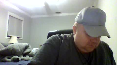 Snapshot of bigred_nyc chatting on November 20, 2025, 3:18 am Big Red online show from November 20, 2025, 3:18 am
