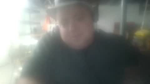 Snapshot of bigred_nyc chatting on December 19, 2025, 8:43 am Big Red online show from December 19, 2025, 8:43 am