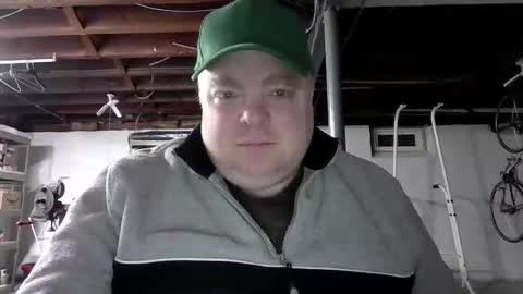 Snapshot of bigred_nyc chatting on February 19, 2026, 4:30 am Big Red online show from February 19, 2026, 4:30 am