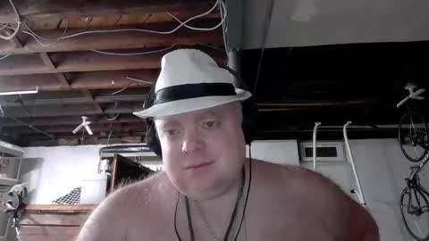 Snapshot of bigred_nyc chatting on March 12, 2026, 10:54 am Big Red online show from March 12, 2026, 10:54 am