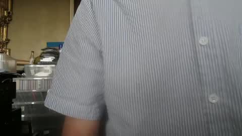 bigukphallus online show from June 15, 2026, 3:25 pm