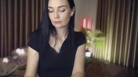 Altushka online show from June 16, 2026, 9:39 pm