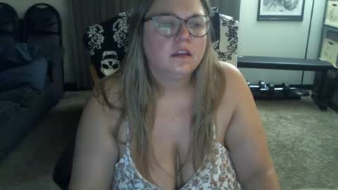 bladesizzo3111 online show from July 15, 2026, 6:07 am
