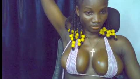 Snapshot of blaq_melanin chatting on June 16, 2026, 5:48 pm nikky00 online show from June 16, 2026, 5:48 pm