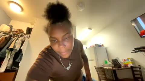 Bleuk online show from July 15, 2026, 6:24 pm