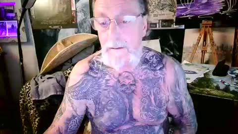 blindsurfer780299 online show from July 4, 2026, 4:40 am