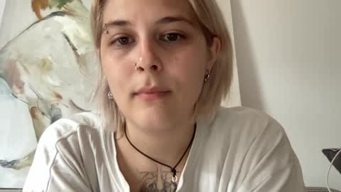 Ella online show from July 4, 2026, 8:42 am