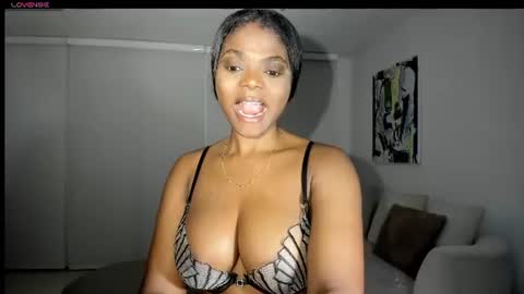 danna online show from June 11, 2026, 9:40 am