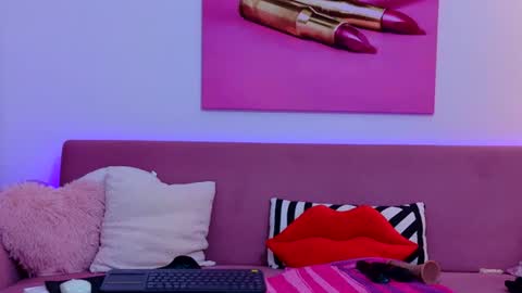 bootyliciousbunny online show from July 26, 2026, 9:32 pm