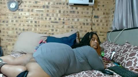 bootytwerkxxx online show from June 11, 2026, 8:51 pm