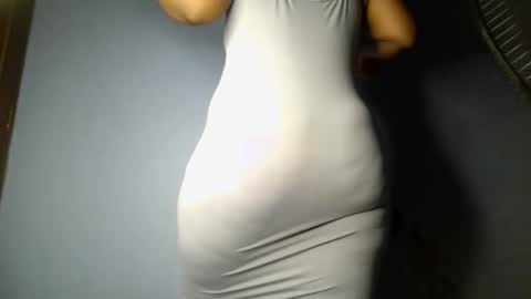botty_queen online show from April 29, 2026, 6:58 pm