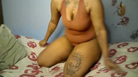 botty_queen online show from May 17, 2026, 10:55 am