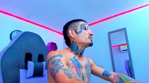 Snapshot of boy_tatto777 chatting on September 25, 2025, 4:54 pm boy_tatto777 online show from September 25, 2025, 4:54 pm