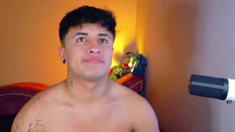 Snapshot of boylatin_777 chatting on July 24, 2026, 6:44 am miguel online show from July 24, 2026, 6:44 am
