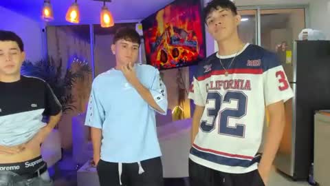 JHON  ARES  AND NEID online show from July 28, 2026, 5:14 am
