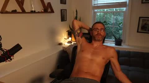 BradBronton online show from July 31, 2026, 11:42 am