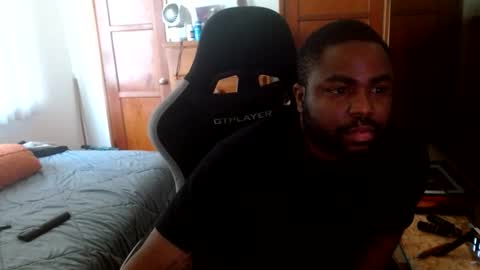 Breadw1nnah online show from June 1, 2026, 6:42 pm