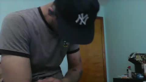 brianbarretta14 online show from May 17, 2026, 4:36 pm
