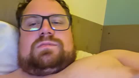 bridgeedude28 online show from June 18, 2026, 12:31 pm