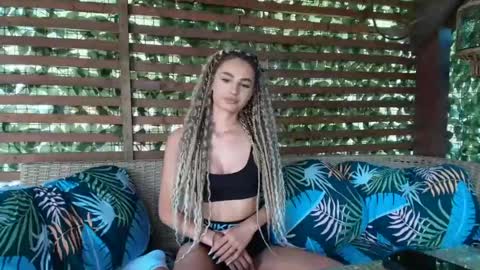 Brielle online show from August 5, 2026, 11:02 am