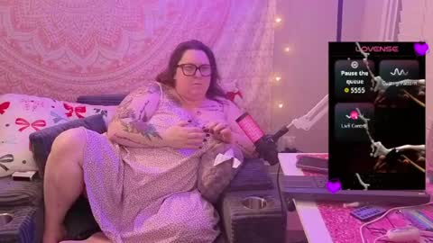 Madam Brooke online show from May 11, 2026, 1:44 am
