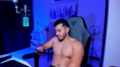 Snapshot of bruno_diaz31 chatting on April 25, 2026, 4:48 am Bruno online show from April 25, 2026, 4:48 am