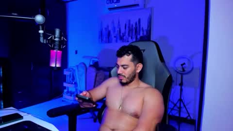 Snapshot of bruno_diaz31 chatting on April 30, 2026, 4:19 am Bruno online show from April 30, 2026, 4:19 am