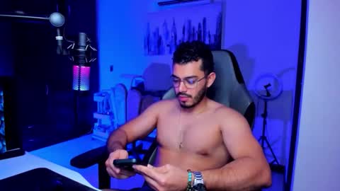 Snapshot of bruno_diaz31 chatting on May 2, 2026, 4:17 am Bruno online show from May 2, 2026, 4:17 am