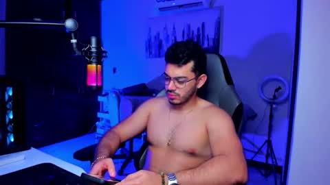 Snapshot of bruno_diaz31 chatting on May 8, 2026, 9:03 am Bruno online show from May 8, 2026, 9:03 am
