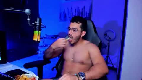 Snapshot of bruno_diaz31 chatting on May 11, 2026, 3:45 am Bruno online show from May 11, 2026, 3:45 am