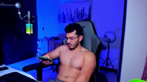 Snapshot of bruno_diaz31 chatting on May 16, 2026, 10:36 am Bruno online show from May 16, 2026, 10:36 am