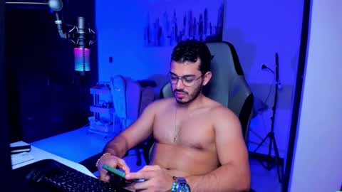 Snapshot of bruno_diaz31 chatting on May 17, 2026, 3:59 am Bruno online show from May 17, 2026, 3:59 am