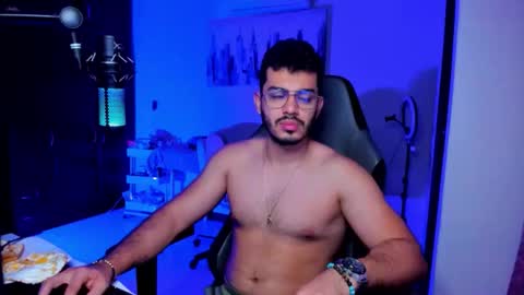 Snapshot of bruno_diaz31 chatting on May 19, 2026, 3:35 am Bruno online show from May 19, 2026, 3:35 am