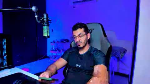 Snapshot of bruno_diaz31 chatting on May 29, 2026, 2:31 am Bruno online show from May 29, 2026, 2:31 am