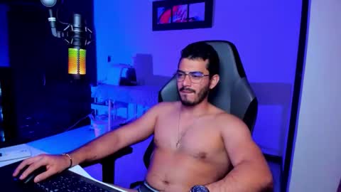 Snapshot of bruno_diaz31 chatting on June 4, 2026, 6:08 am Bruno online show from June 4, 2026, 6:08 am