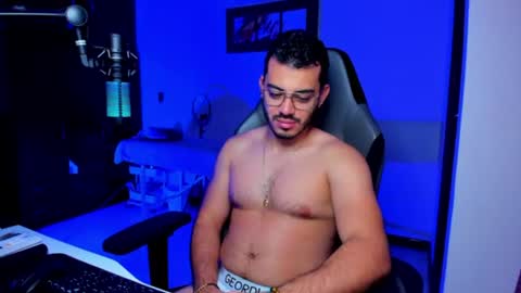 Snapshot of bruno_diaz31 chatting on June 14, 2026, 12:40 pm Bruno online show from June 14, 2026, 12:40 pm