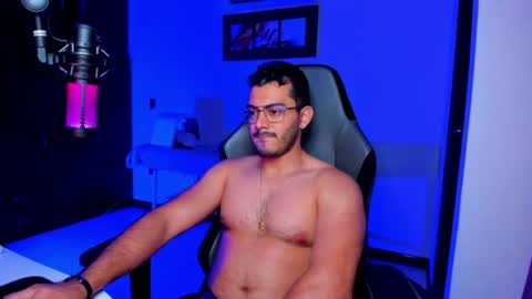Snapshot of bruno_diaz31 chatting on June 26, 2026, 3:33 am Bruno online show from June 26, 2026, 3:33 am