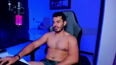 Snapshot of bruno_diaz31 chatting on July 3, 2026, 5:36 am Bruno online show from July 3, 2026, 5:36 am
