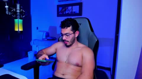 Snapshot of bruno_diaz31 chatting on July 17, 2026, 3:57 am Bruno online show from July 17, 2026, 3:57 am