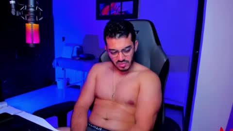Snapshot of bruno_diaz31 chatting on July 23, 2026, 4:54 am Bruno online show from July 23, 2026, 4:54 am