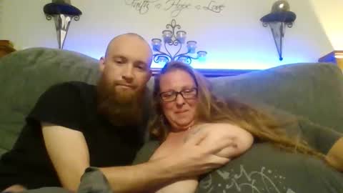 bustibambi online show from May 8, 2026, 3:01 am